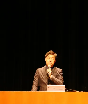 合同会社クスノキ企画の講演